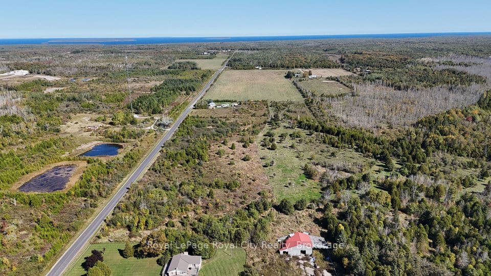 2 Belrose Road, Northern Bruce Peninsula, ON N0H 2R0 – main photo
