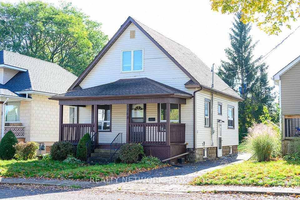 5768 Summer Street, Niagara Falls, ON L2G 1M2 – main photo