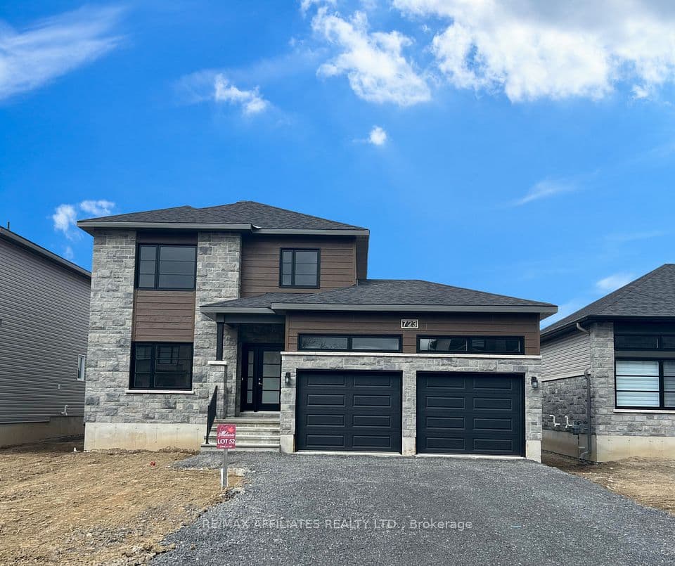 1055 Chablis Crescent, Russell, ON K0A 1W0 – main photo