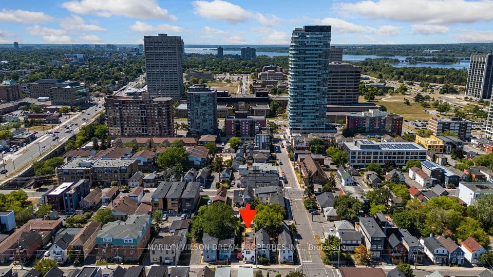 104 Carruthers Avenue, West Centre Town, ON K1Y 1N5 – photo 3