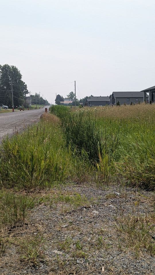 3266 SARSFIELD Road N, Orleans - Cumberland and Area, ON K0A 3E0 – photo 2