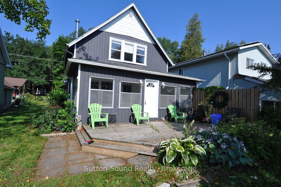 166 Old Beach Drive, Georgian Bluffs, ON N4K 5N4 – main photo