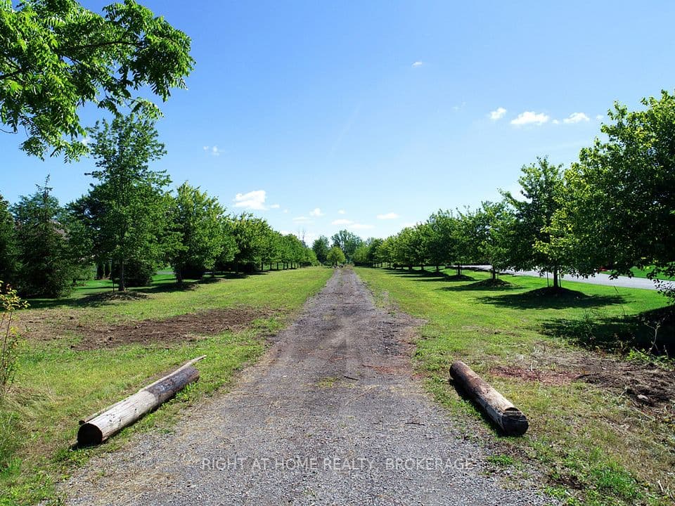 V/L ROSEHILL Road, Fort Erie, ON L2A 5M4 – photo 3