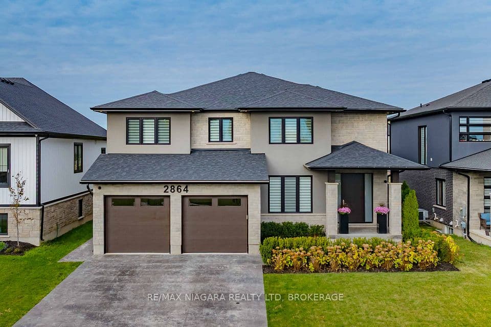 2864 Arrowsmith Court S, Fort Erie, ON L0S 1S0 – main photo