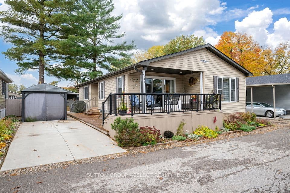 22790 Amiens Road 131, Middlesex Centre, ON N0L 1R0 – main photo