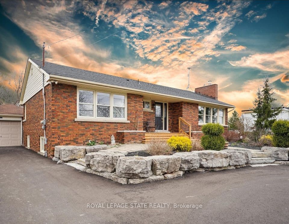5117 Canborough Road, West Lincoln, ON L0R 2J0 – main photo