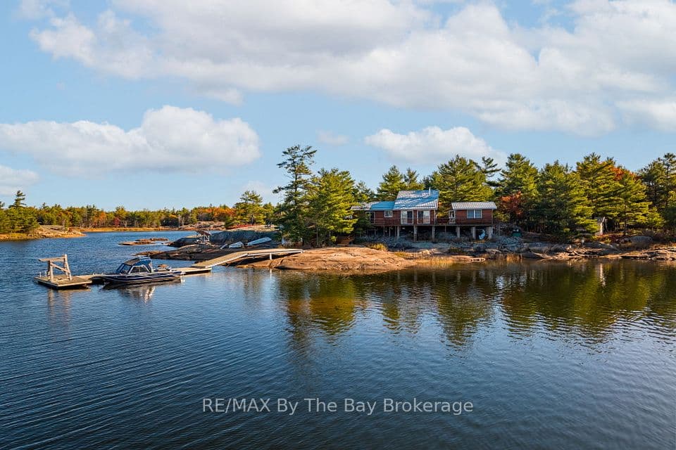 2 Island 2890, Georgian Bay, ON P0E 1E0 – photo 2