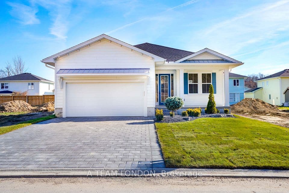 91 The Promenade, Central Elgin, ON N5L 1C5 – main photo