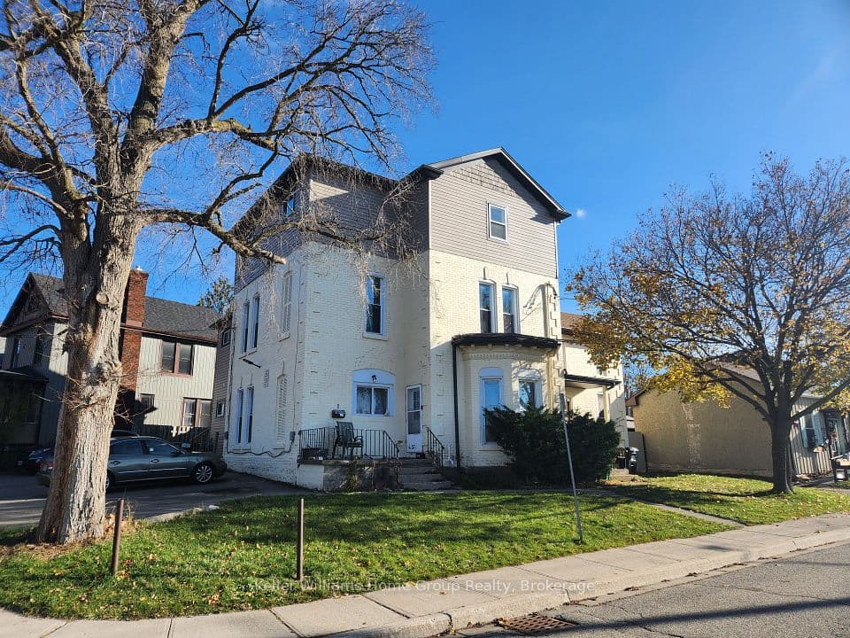 125 Wellington Street S, Cambridge, ON N1R 3Y8 – main photo