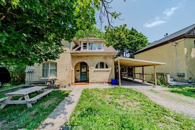 9 Ramore Street, Cambridge, ON N1S 2P6 – photo 2