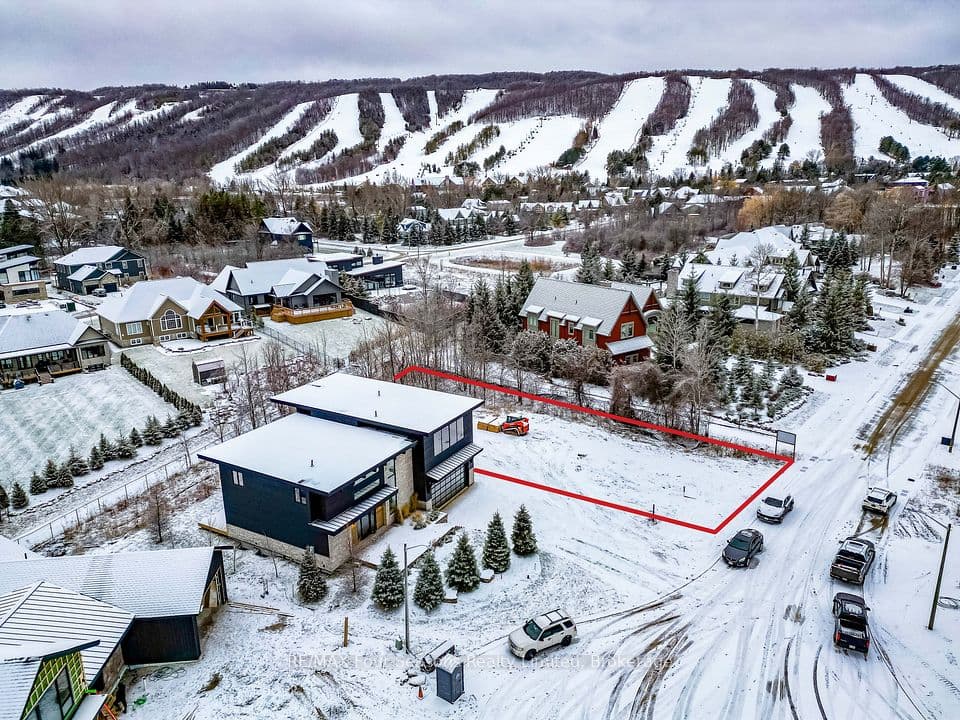 Lot 1 Salzburg Place, Blue Mountains, ON L9V 0S8 – photo 2