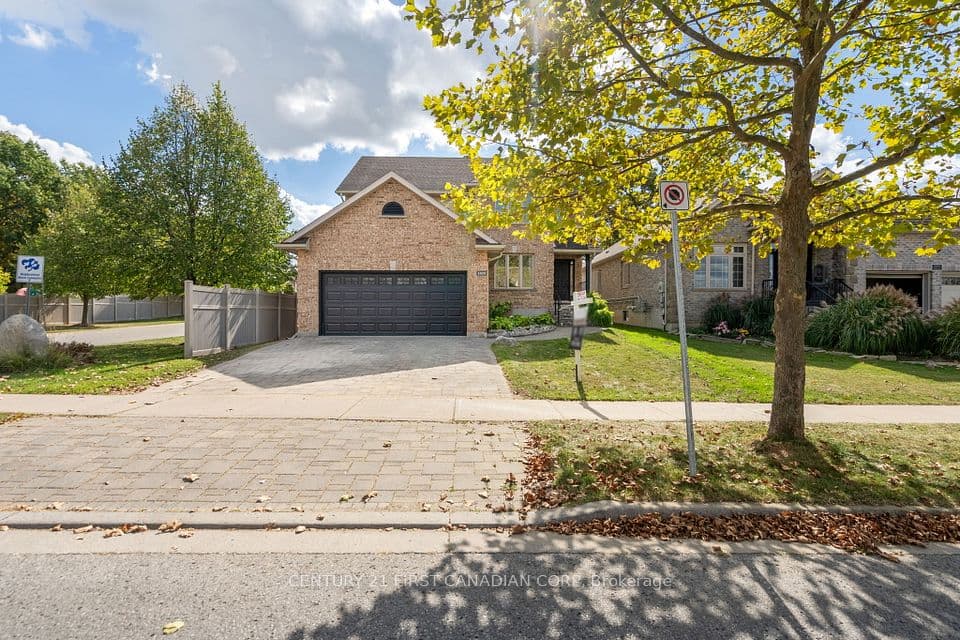 1625 Shore Road, London South, ON N6K 4Z5 – main photo