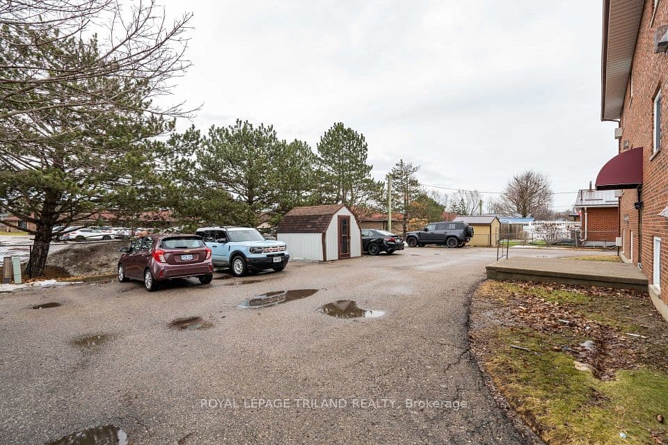 221 Highview Drive, St. Thomas, ON N5R 5H6 – photo 3