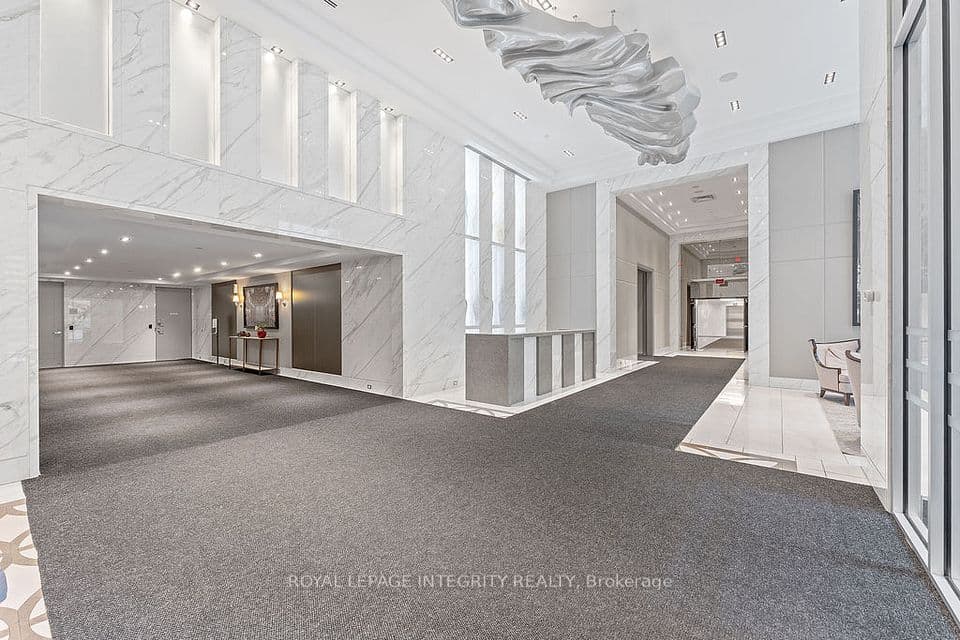 111 CHAMPAGNE Avenue S 1908, Dows Lake - Civic Hospital and Area, ON K1S 5V3 – photo 3