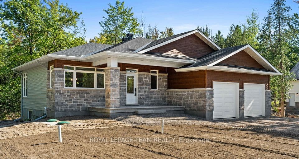 101 Alcock Drive, Beckwith, ON K0A 1B0 – main photo