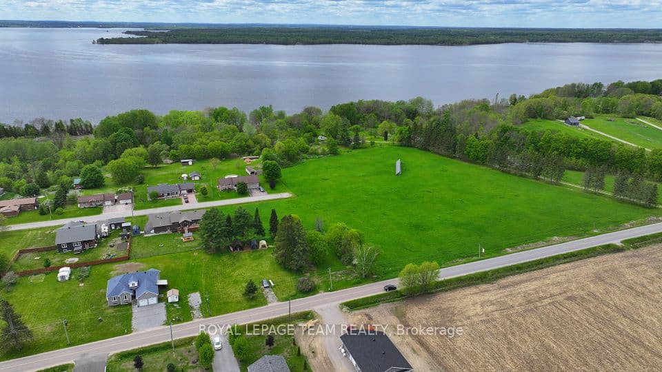 47 RAPID Road, Whitewater Region, ON K0J 2L0 – photo 2
