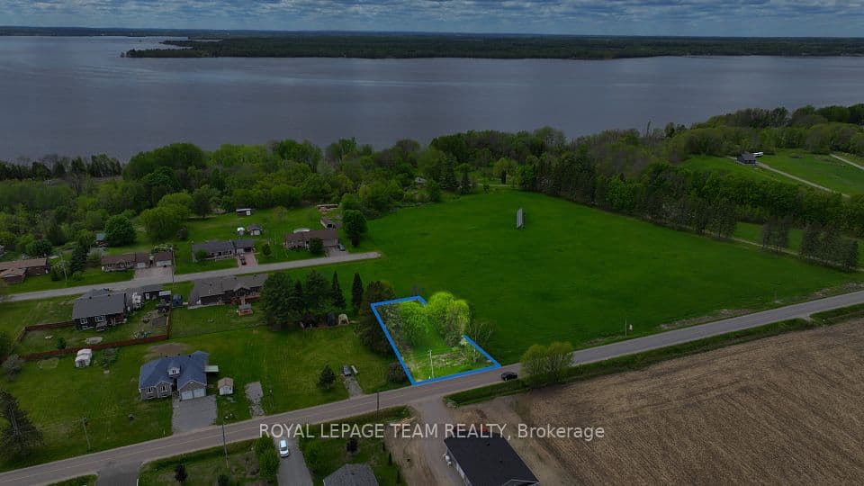 47 RAPID Road, Whitewater Region, ON K0J 2L0 – main photo