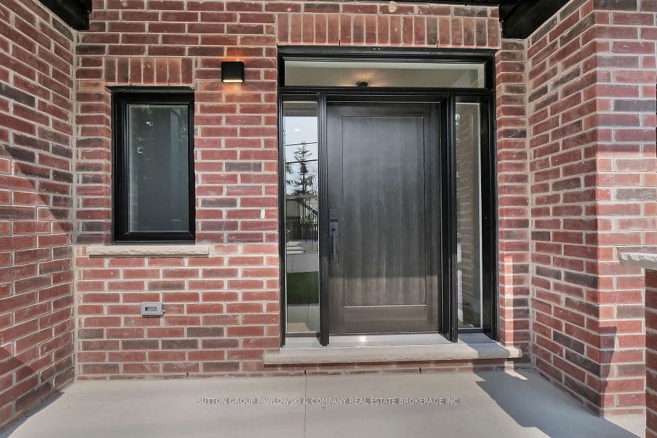 422 Old Wonderland Road, London South, ON N6K 3R2 – photo 2