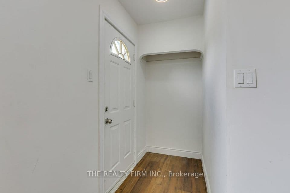 520 Highbury Avenue N, London East, ON N5W 4K7 – photo 3