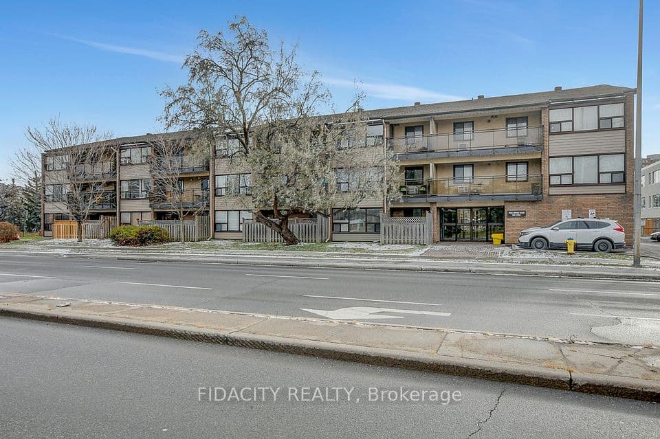 1490 Heron Road 309, Hunt Club - South Keys and Area, ON K1V 6A5 – main photo