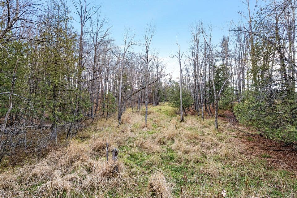PT 1-00 Herron Mills Road, Lanark Highlands, ON K0G 1K0 – main photo