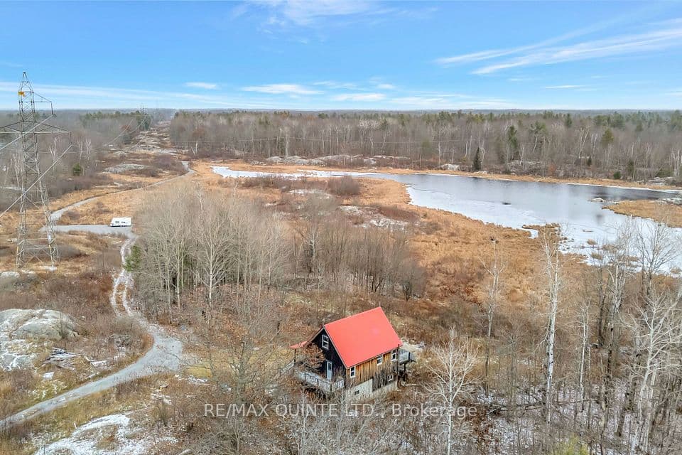 1340 Flinton Road, Tweed, ON K0H 1P0 – main photo