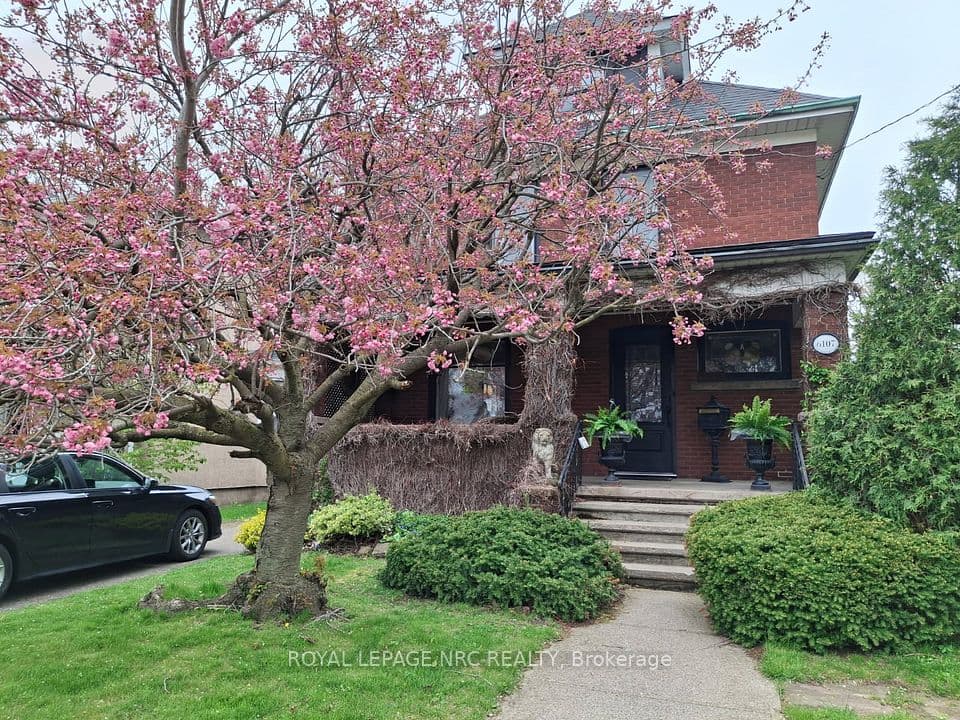 6107 Barker Street, Niagara Falls, ON L2G 1Y5 – main photo