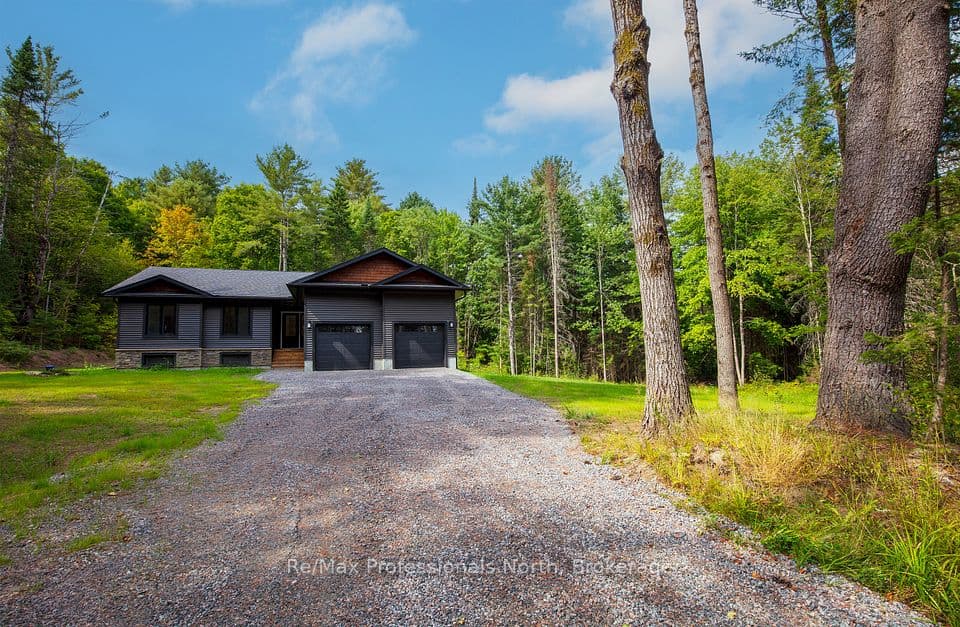 260 STEPHENSON 2 Road W, Huntsville, ON P0B 1M0 – photo 3