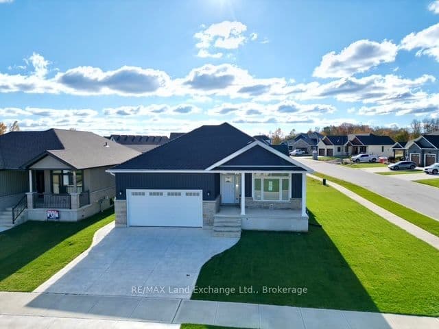 159 Westlinks Drive, Saugeen Shores, ON N0H 2C3 – main photo