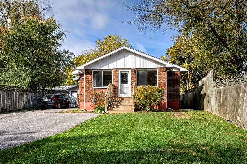 126 County Rd 10 Road, Prince Edward County, ON K0K 2T0 – main photo