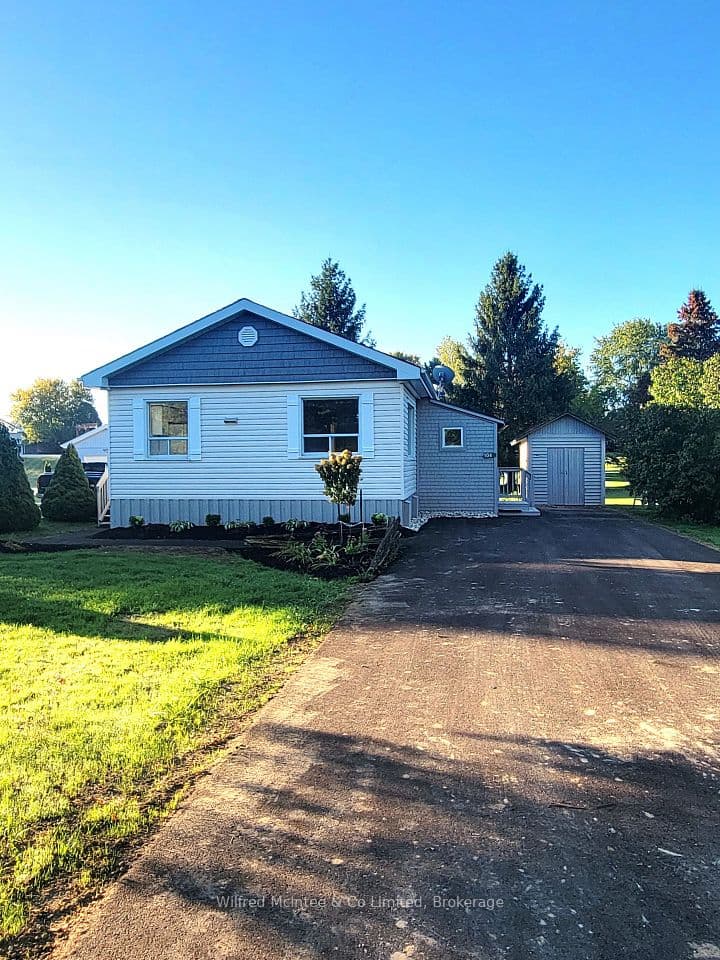 104 MEADOWS Drive, West Grey, ON N4N 3B8 – main photo