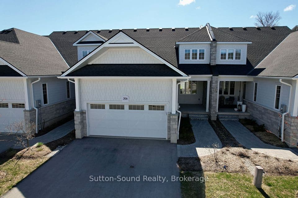 306 Sandpiper Lane, Georgian Bluffs, ON N0H 1S0 – main photo