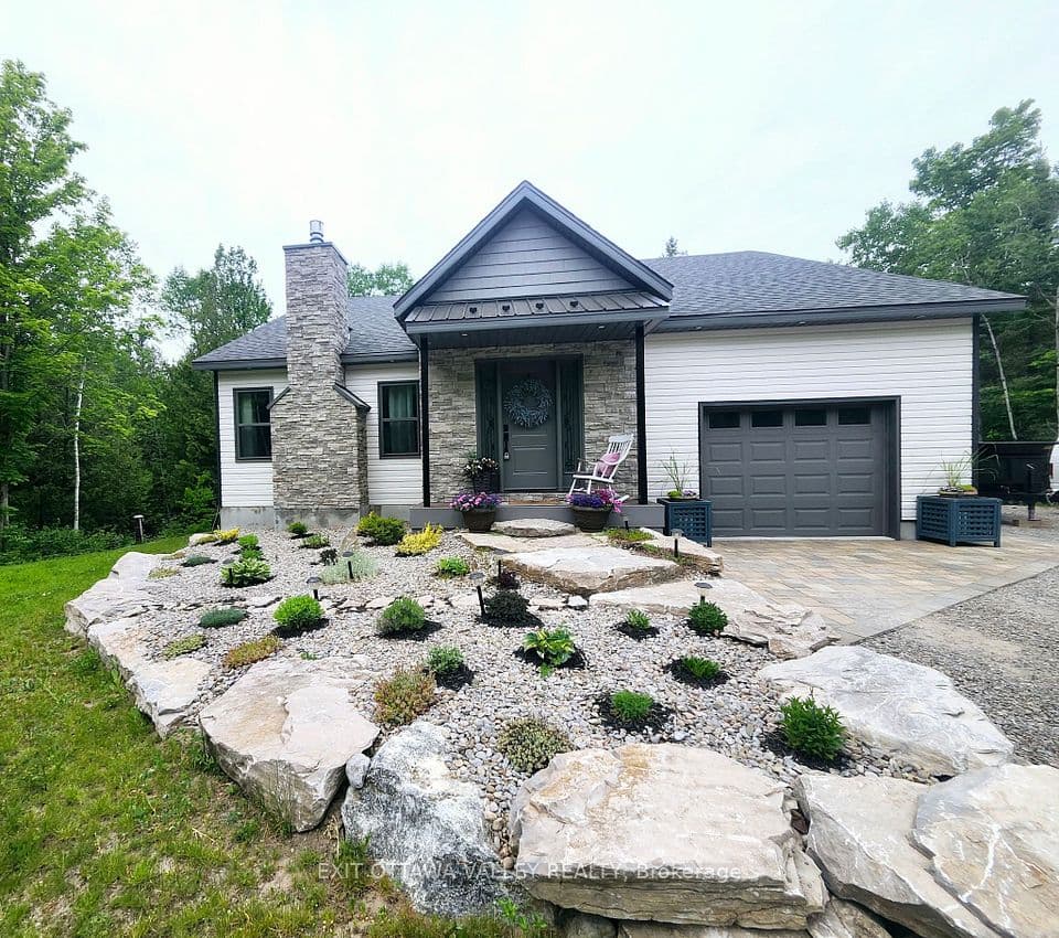 1485 Rapid Road, Whitewater Region, ON K0J 2L0 – main photo