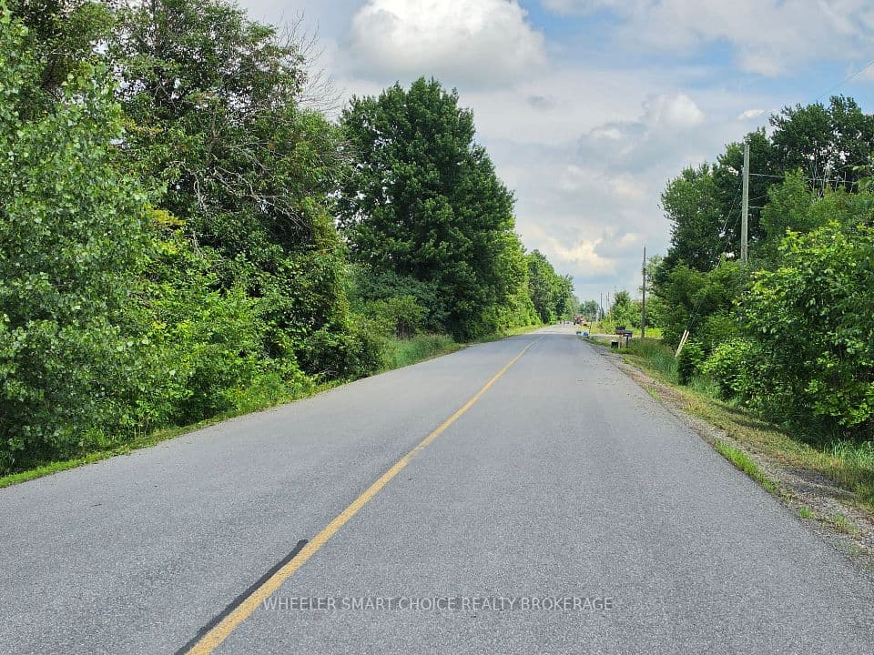11441 Levere Road, North Dundas, ON K0E 1S0 – photo 2