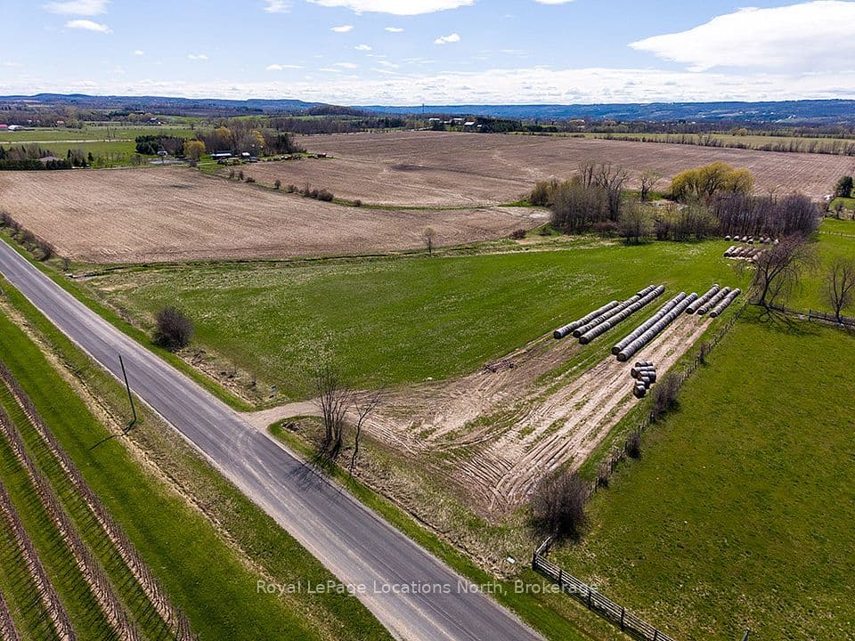 416400 10th Line, Blue Mountains, ON N0H 1J0 – photo 3