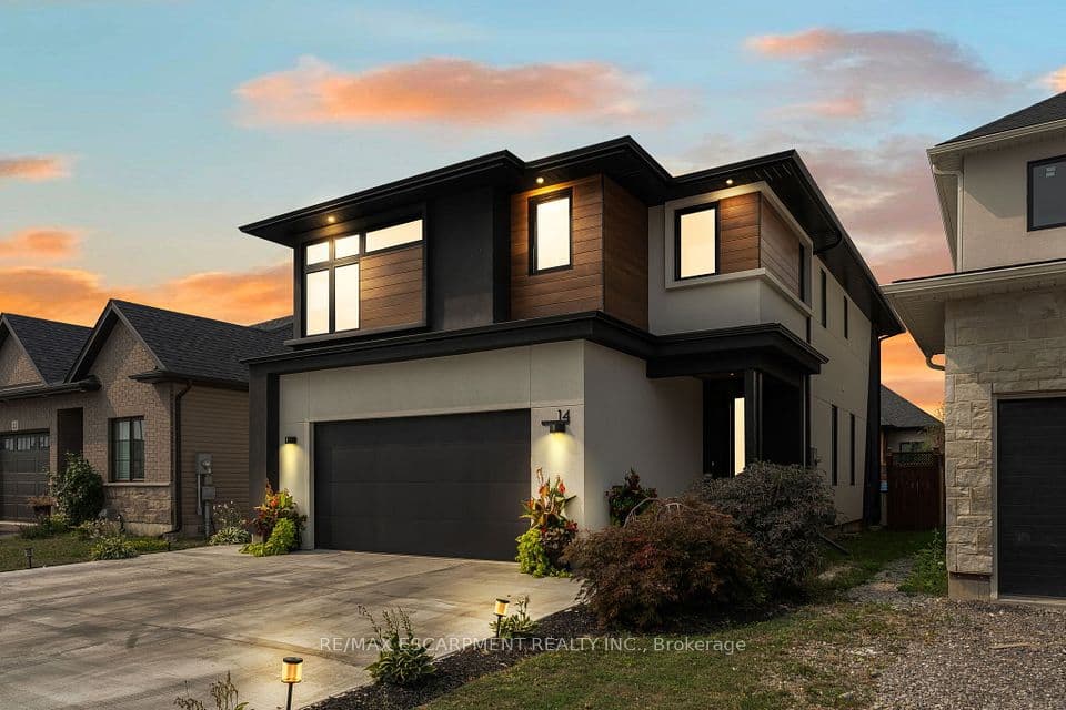 14 Willowbrook Drive, Welland, ON L3C 0G1 – main photo