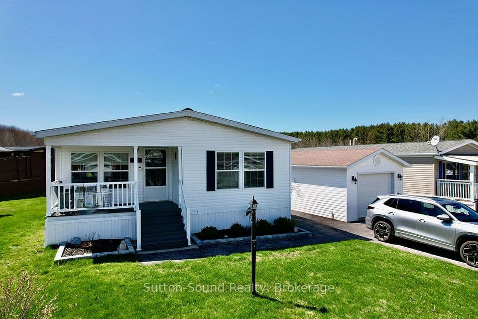 144 Rosewood Drive, Georgian Bluffs, ON N4K 5N5 – main photo