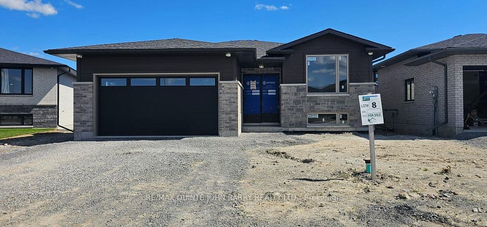 16 Parkland Circle Lot 8, Quinte West, ON K8V 0R4 – main photo