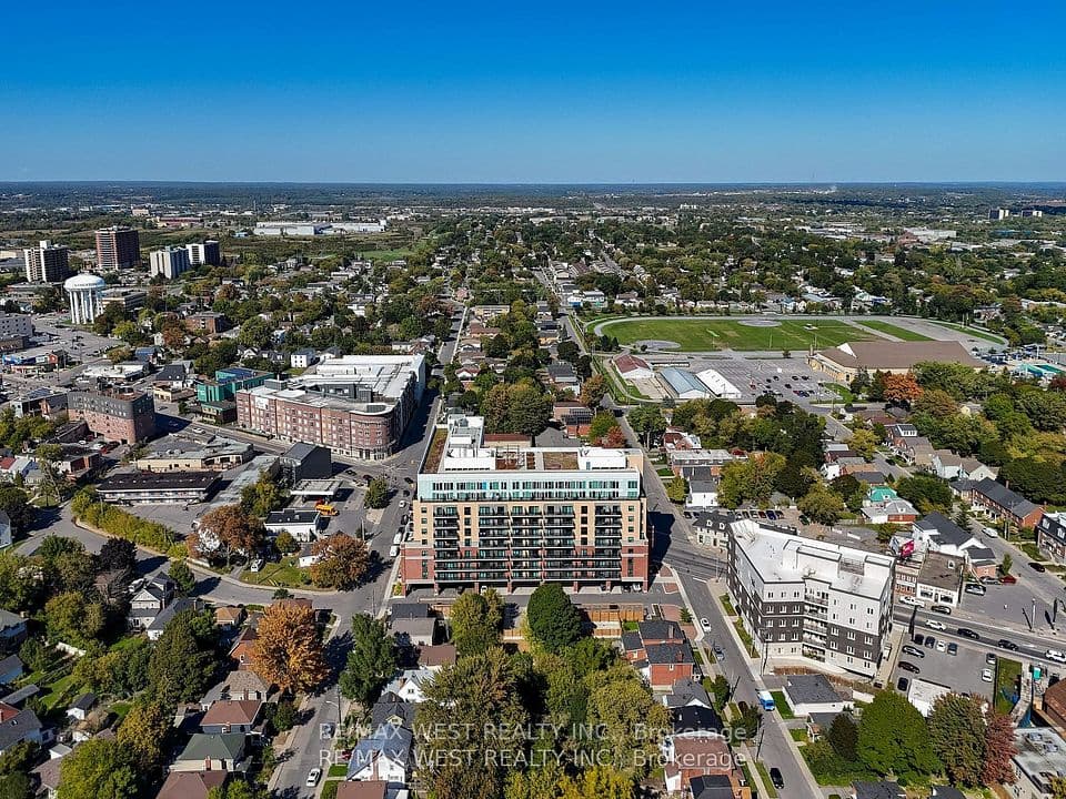 652 PRINCESS Street 440, Kingston, ON K7L 3Z9 – photo 2