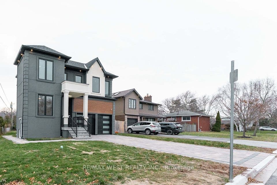 185 Riverview Boulevard, St. Catharines, ON L2T 3M6 – photo 2
