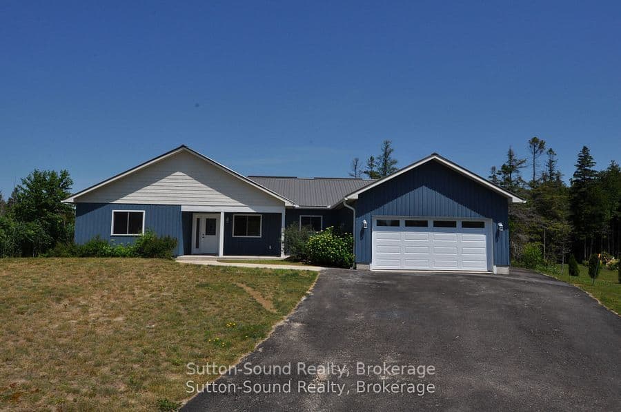 1 Williamson Place, South Bruce Peninsula, ON N0H 2T0 – main photo