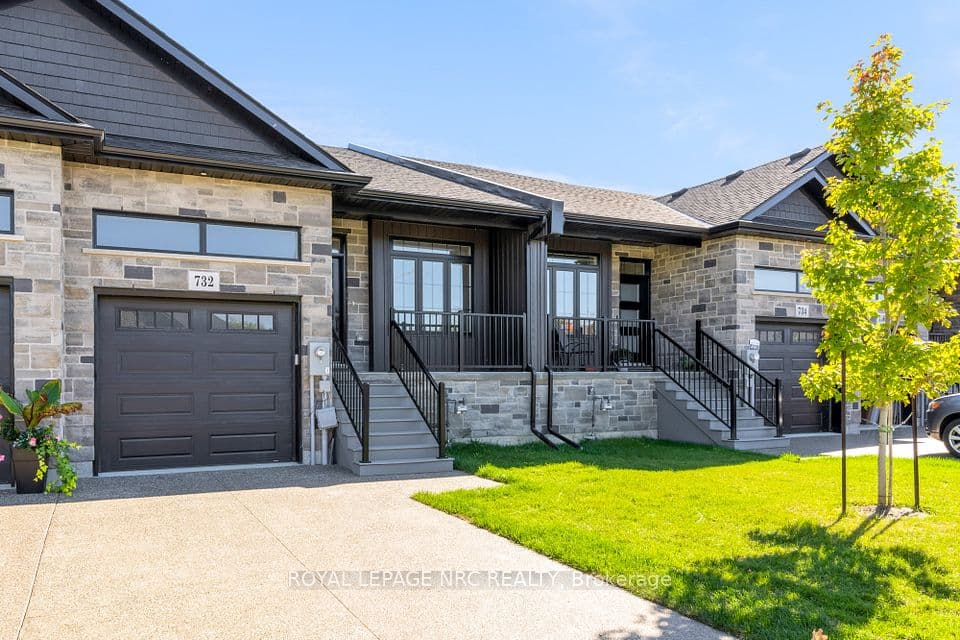 732 Clarence Street, Port Colborne, ON L3K 0A8 – main photo
