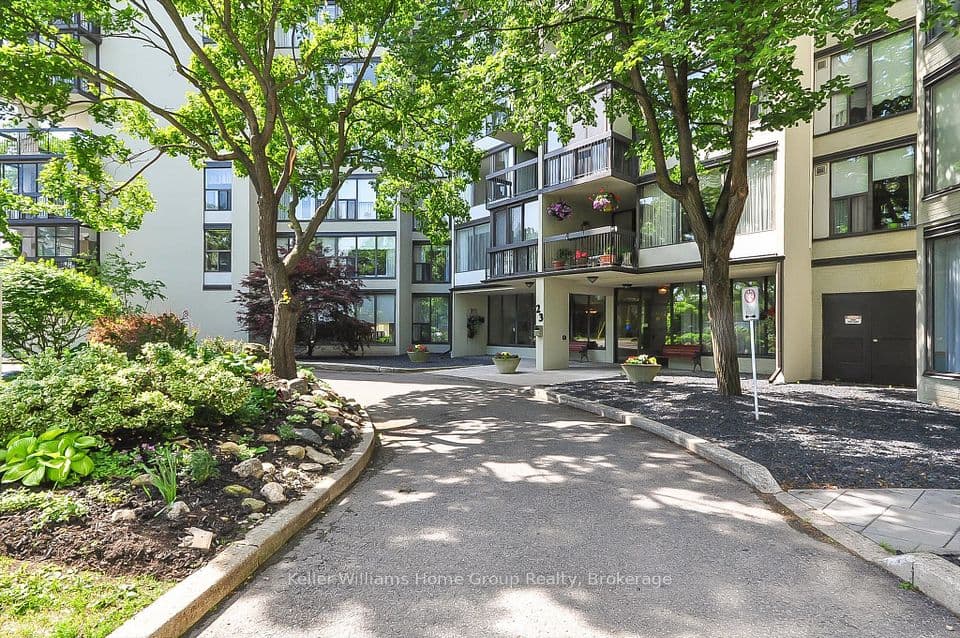 23 Woodlawn Road E 702, Guelph, ON N1H 7G6 – photo 3