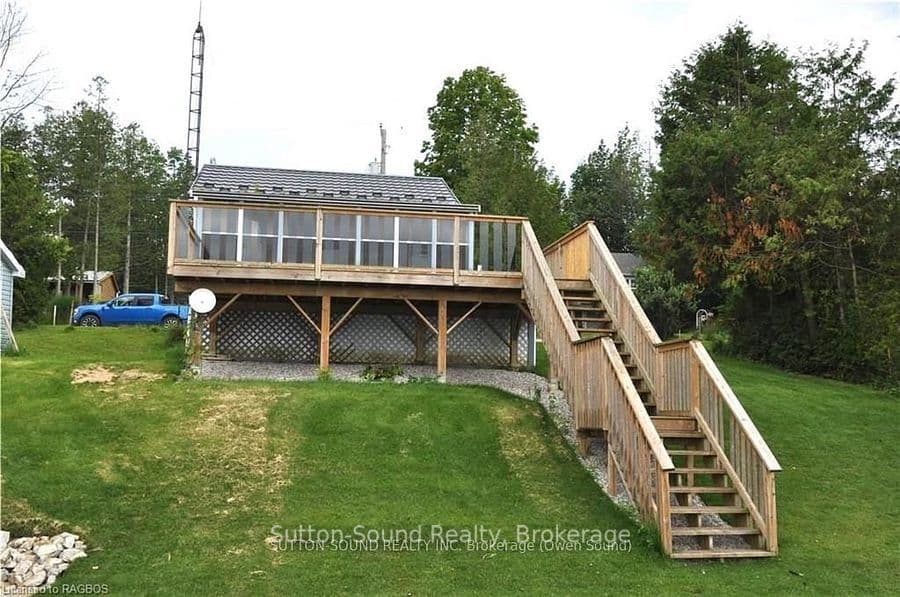 38 Island View Drive, South Bruce Peninsula, ON N0H 1A0 – main photo