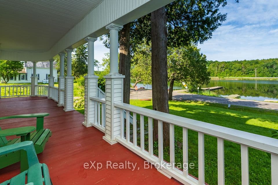 2 Henry Street, McKellar, ON P0G 1C0 – photo 2