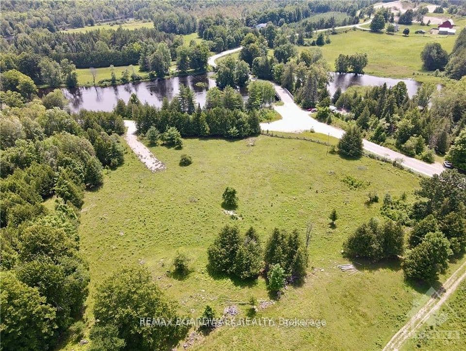 854 Iron Mine Road, Lanark Highlands, ON K0G 1K0 – main photo