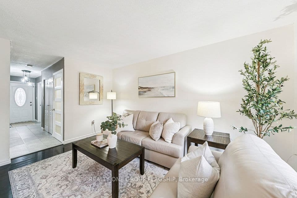 100 Quigley Road 137, Hamilton, ON L8K 6J1 – photo 2