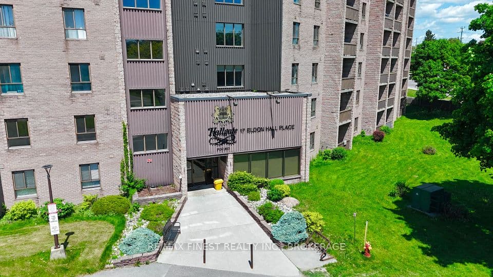 17 Eldon Hall Place 602, Kingston, ON K7M 7H5 – photo 3
