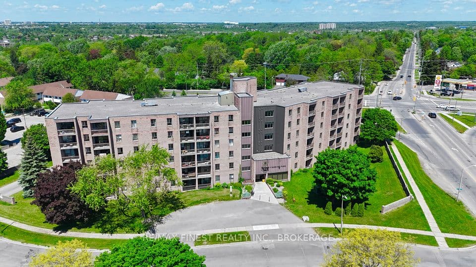 17 Eldon Hall Place 602, Kingston, ON K7M 7H5 – photo 2