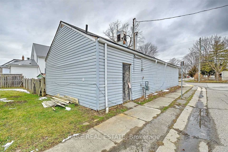280 Park Street, Chatham-Kent, ON N7M 3S3 – photo 2